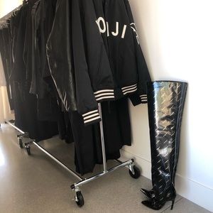 Baby I hate to see you go but I love to watch you walk away 😭 retail $2200